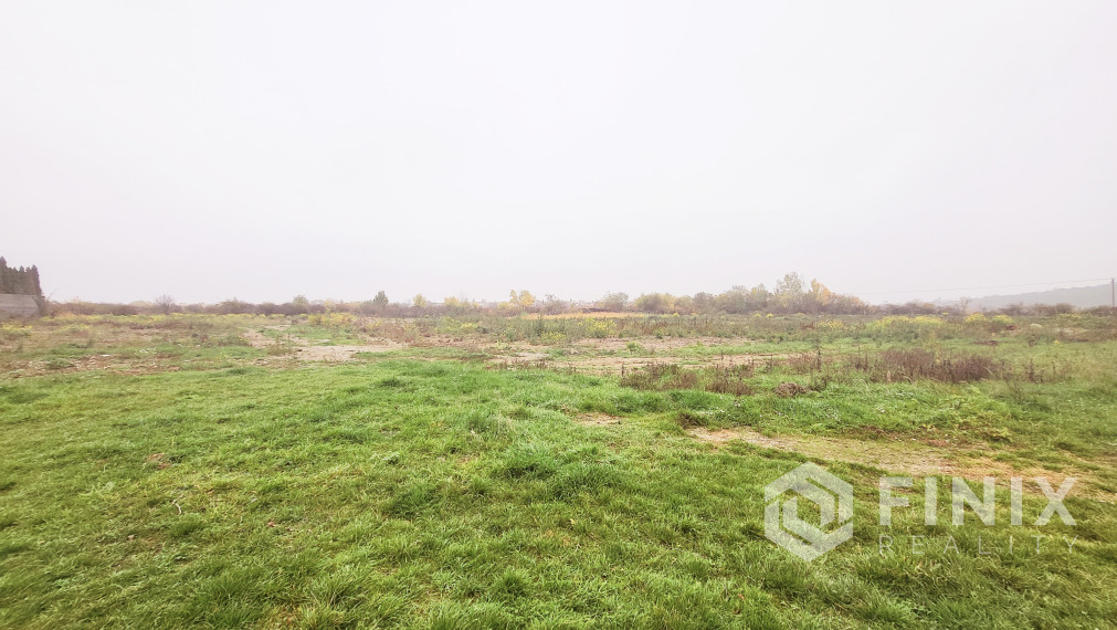 REZERVOVANY-Predám pozemok v územnom pláne pre rodinné domy - GROT IV.