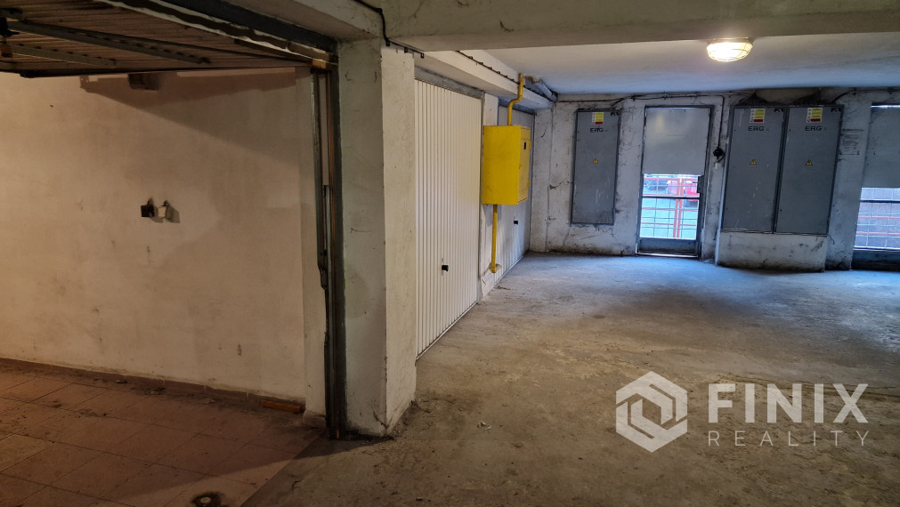 Garáž v polyfunkčnej budove Lidické námestie 15,Furča Košice