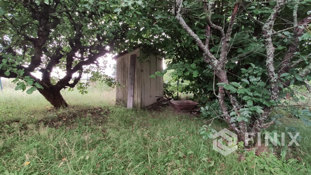 Predaj murovanej záhradnej chaty s pozemkom v Kavečanoch