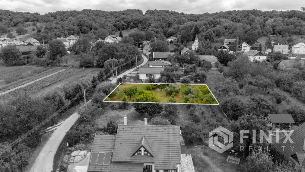 Predám pozemok v obci ČIŽATICE