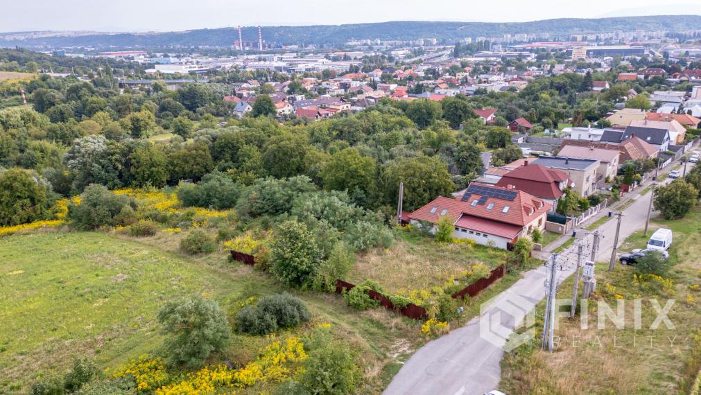 Predám 3 pozemky na výstavbu rodinných domov Košice - BARCA, ul. Svetla Pusta