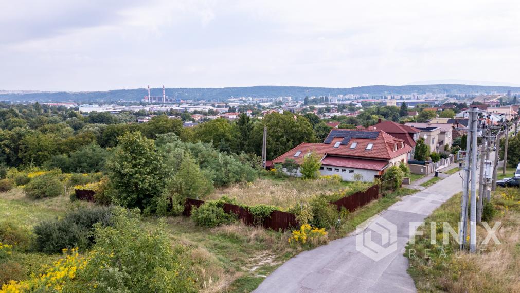 Predám 3 pozemky na výstavbu rodinných domov Košice - BARCA, ul. Svetla Pusta