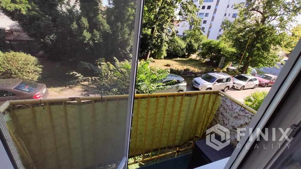 Na predaj: Štýlový kompletne zrekonštruovaný 3-izbový byt v srdci košíc